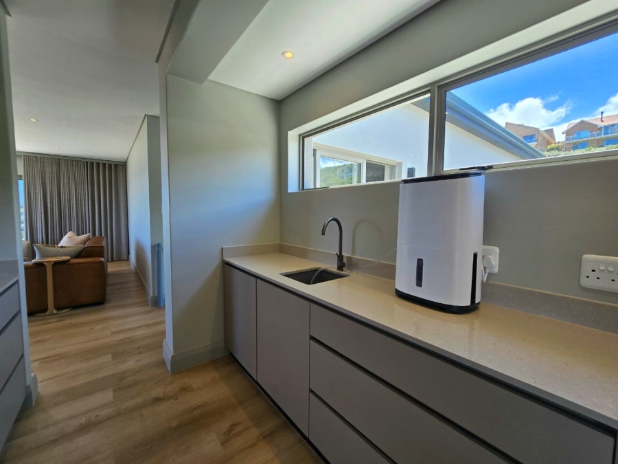 4 Bedroom Property for Sale in Outeniqua Strand Western Cape